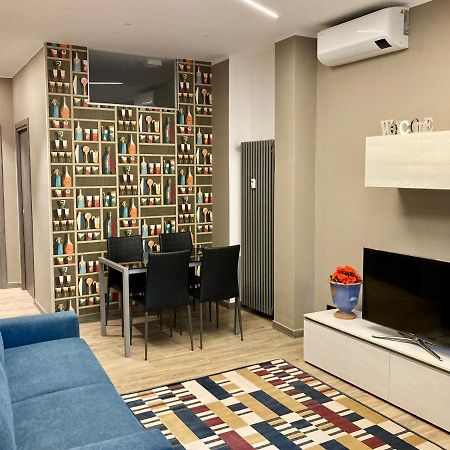 Casalborgone13 - Elegante Appartamento Lungo Po Torino Eksteriør billede