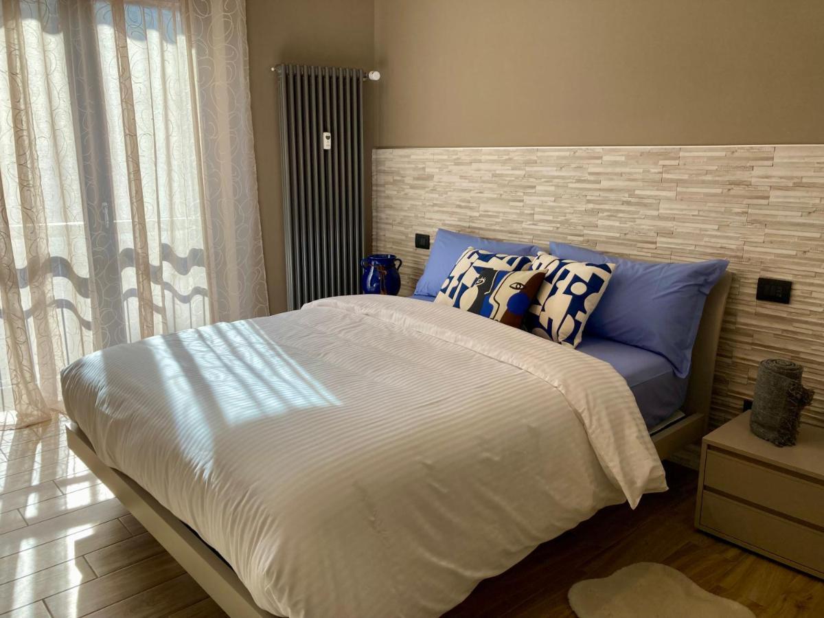 Casalborgone13 - Elegante Appartamento Lungo Po Torino Eksteriør billede
